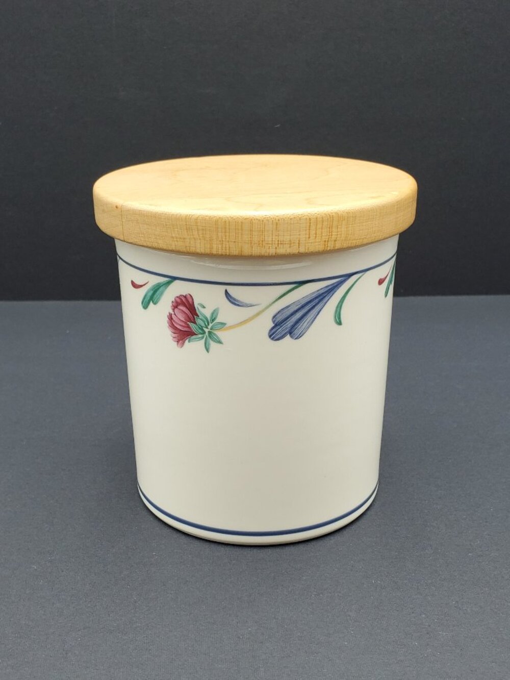 Lenox Poppies on Blue Mini Canister & Lid Floral Storage Jar with Wooden Lid